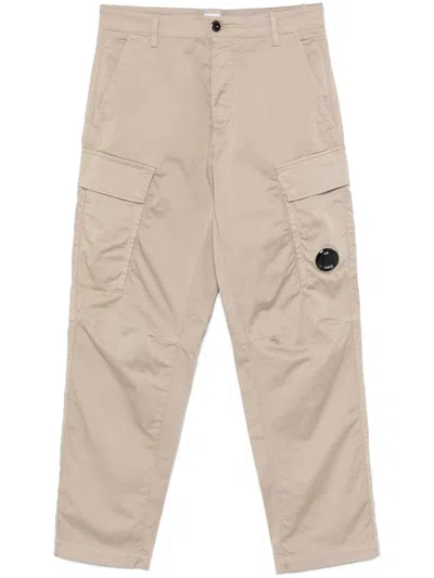 C.p. Company Lens-detail Cargo Pants In 中性色