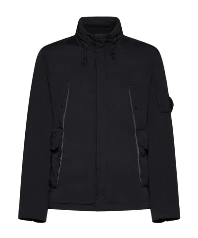 C.p. Company Lens-detail Concealed-hood Jacket In Black