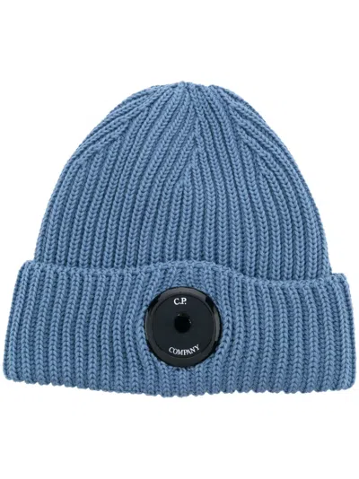 C.p. Company Lens-detail Ribbed Wool Beanie In 蓝色