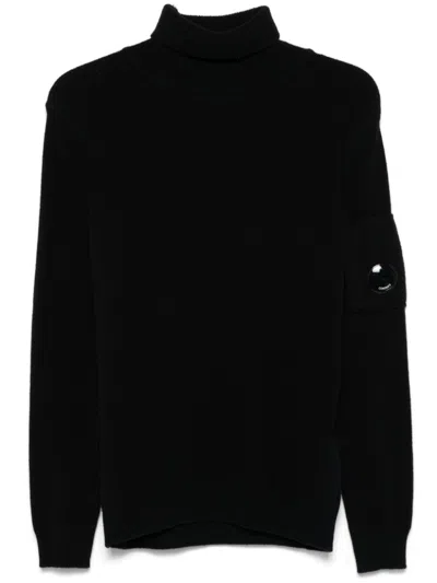 C.P. COMPANY LENS-DETAIL SWEATER