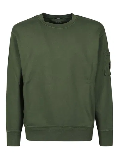C.p. Company Lens Detailed Crewneck Sweatshirt In Green