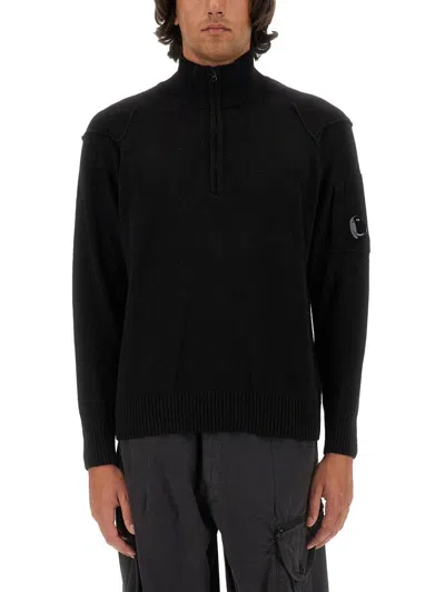 C.p. Company Lens-detailed Half Zipped Jumper In Black