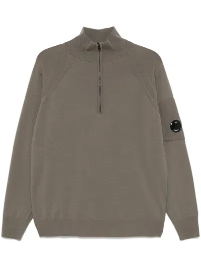 C.P. COMPANY LENS-DETAILED SWEATER