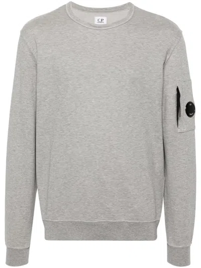 C.P. COMPANY LENS-DETAILED SWEATSHIRT