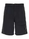 C.p. Company Bermuda In Misto Cotone Stretch Nero Uomo In Blue