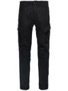C.p. Company Logo-patch Cargo Trousers In Schwarz