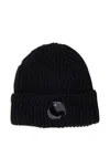C.p. Company Black Knit Beanie With Logo Plaque On The Front In Wool Man In Black