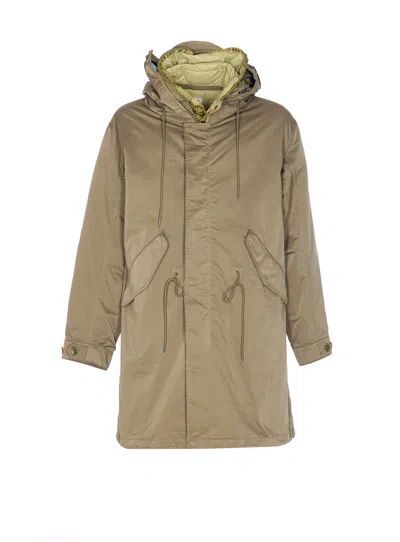 C.p. Company Medium Goggle Parka In Green