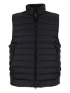 C.p. Company Men Black Vest With Mock Neck And Logo Plaque On The Side In Tech Fabric Man In Black