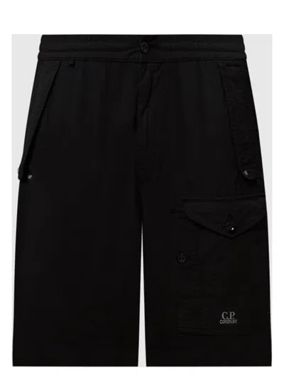 C.P. COMPANY MEN'S MICROREPS CARGO SHORTS