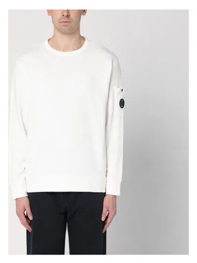 C.P. COMPANY MEN'S WHITE COTTON CREW NECK SWEATSHIRT LENS | SIZE XL | 18CMSS266A110337O