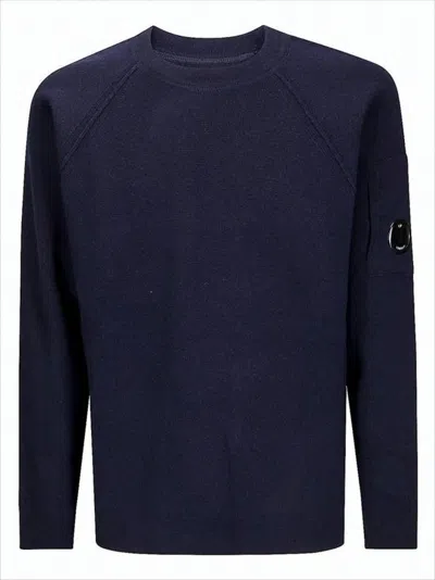 C.P. COMPANY MINIMALIST CREWNECK SWEATER WITH RAGLAN SLEEVES AND LOGO PATCH