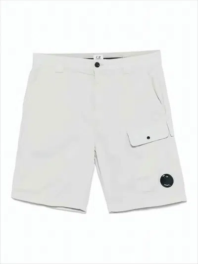C.P. COMPANY MINIMALIST WHITE SHORTS WITH FLAP POCKET