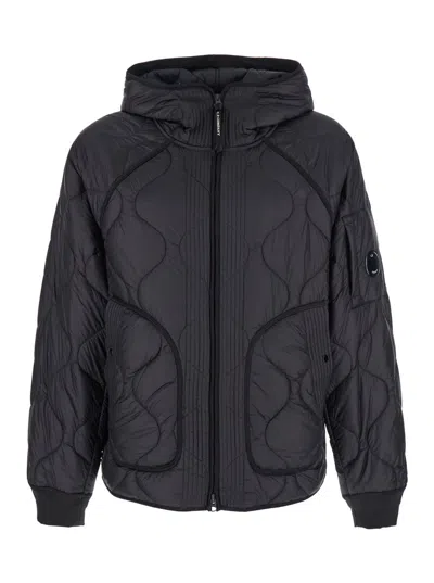 C.P. COMPANY BLACK JACKET WITH FIXED HOOD AND LOGO PLAQUE ON THE SLEEVE IN TECH FABRIC MAN