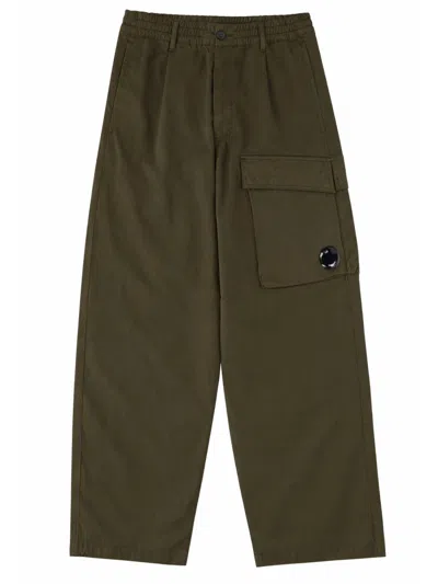 C.p. Company C. P. Company Pantalone Cargo Con Patch Logo In Green