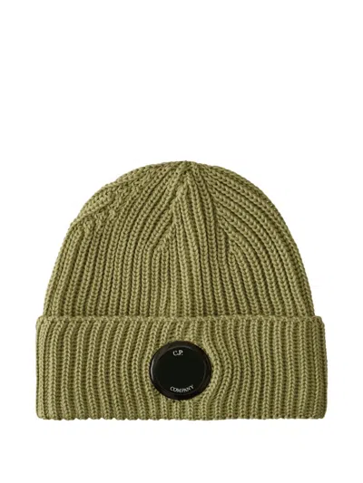 C.p. Company Ribbed Logo-patch Beanie In Green