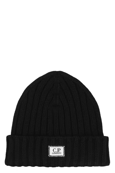 C.p. Company Ribbed Wool Beanie In Black