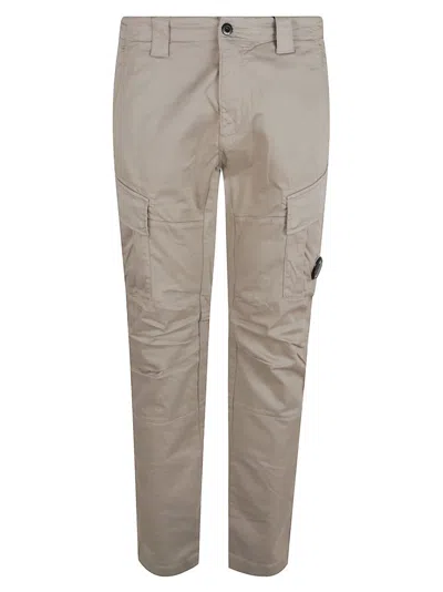 C.p. Company Classic Cargo Trousers With Multiple Pockets In Green