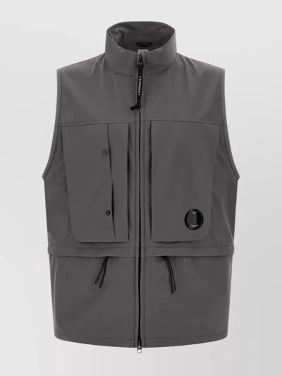 C.P. COMPANY SHELL HOODED SLEEVELESS JACKET