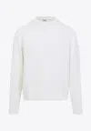 C.p. Company Steen Lens Knitted Sweater In White