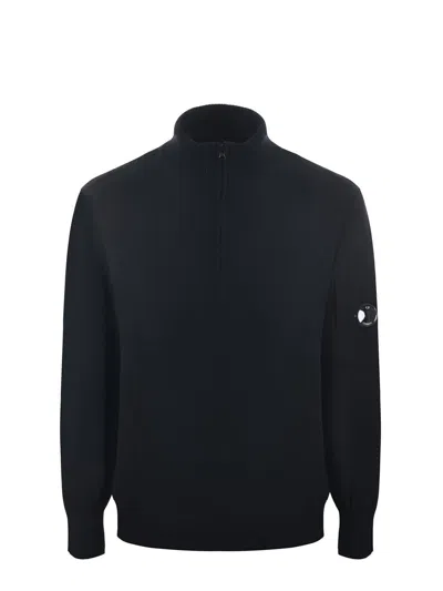 C.p. Company Lens-detail Half-zip Sweater In Black