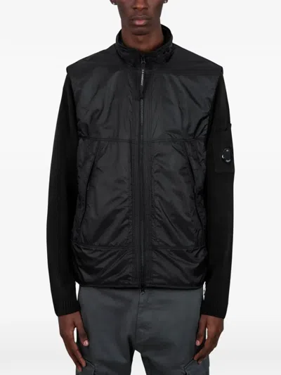 C.p. Company Zip-up Logo-detail Gilet In Black
