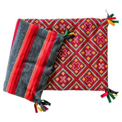 Pre-owned Craft And Folk Art Museum 19th Century Swedish Straddle Pillow In Red