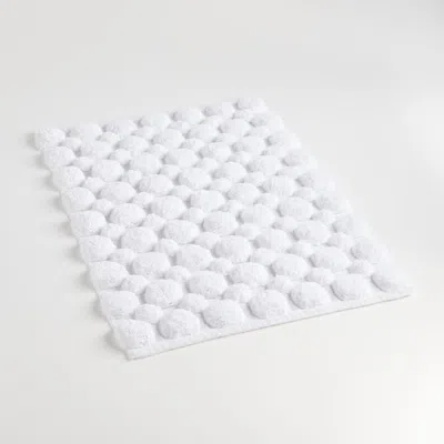 Crate & Barrel Kupla Cotton Bath Rug In White
