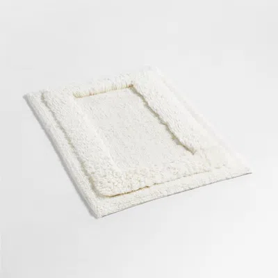 Crate & Barrel Raffee White Fluffy Cotton Bath Mat