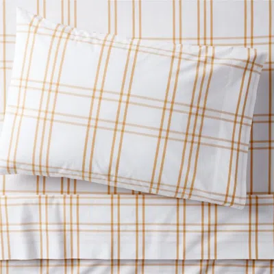 Crate & Barrel Stax Yellow 100% Organic Cotton Kids Twin Sheet Set In White