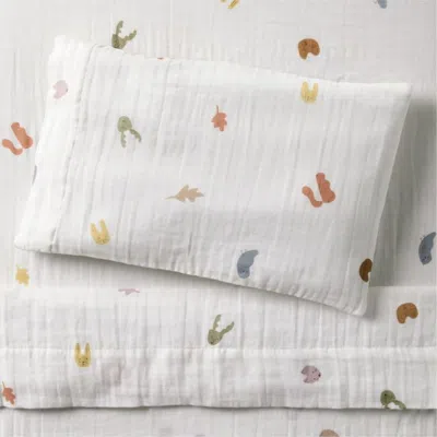 Crate & Barrel Supersoft Forest Animals 100% Organic Cotton Toddler Sheet Set In White