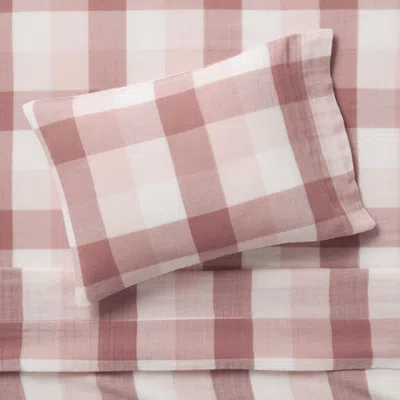 Crate & Barrel Supersoft Gingham Lilac Rose Organic Cotton Gauze Toddler Sheet Set In Purple