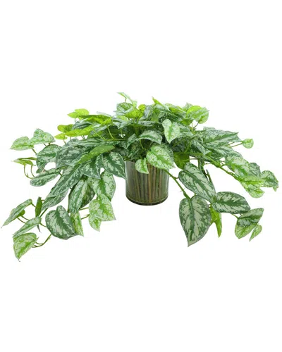 Creative Displays Handmade Faux Ivy Arrangement In Glass Vase In Green