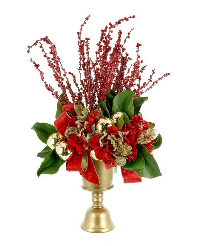 Creative Displays Holiday Arrangement With Hydrangeas And Red Berries