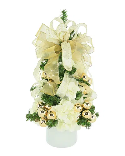 Creative Displays Holiday Tree Centerpiece With Hydrangea And Bows In Neutral