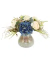 Creative Displays Hydrangea And Ranunculus Arrange In Multi