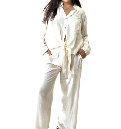 Creative Wraps Coastal Bound 2 Piece Capri Set In Cream In Neutral