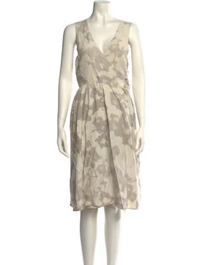 Pre-owned Creatures Of Comfort Silk Knee-length Dress In Neutral