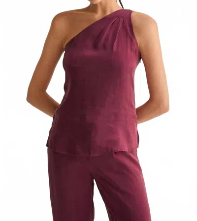 Crescent Bethany Top In Merlot In Multi