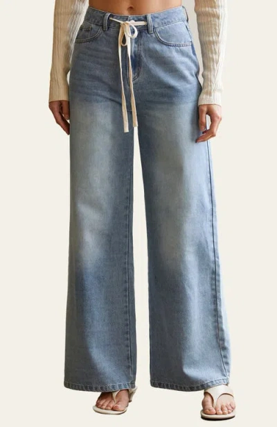 Crescent Front Tie Denim Pants In Denim Blue