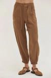 Crescent Lightweight Cargo Jogger Pants In Brown