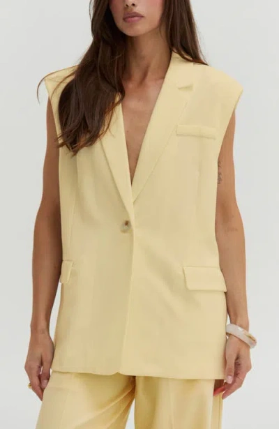 Crescent Oversized Blazer Vest In Yellow