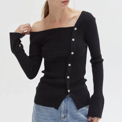 Crescent Sienna Knit Top In Black