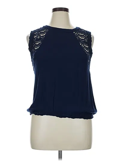 Pre-owned Crescent Sleeveless T-shirt In Blue