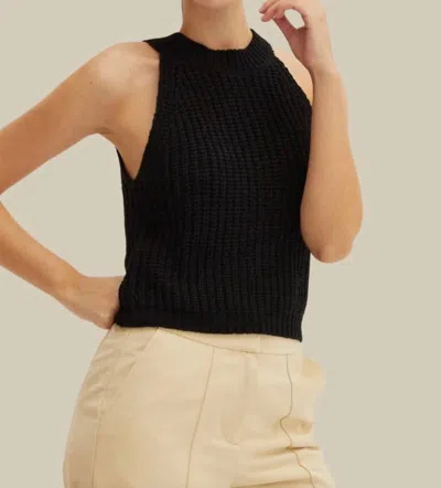 Crescent The Remi Top In Black