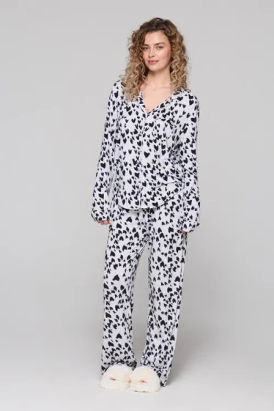 Crickle Daisy Puppy Love Long Pajama Set In White