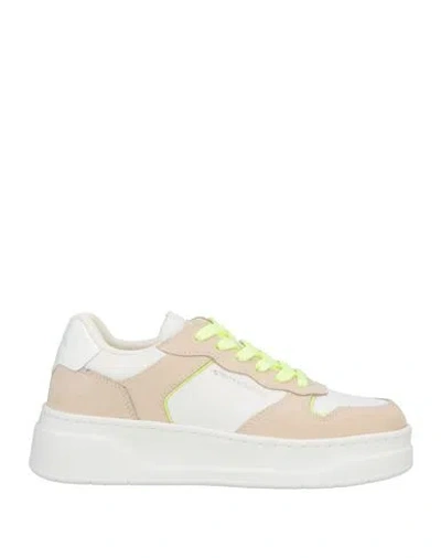 Crime London Woman Sneakers Beige Size 7 Leather In Sand
