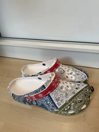 Pre-owned Crocs Bandana Printed Shoes In Multicolor