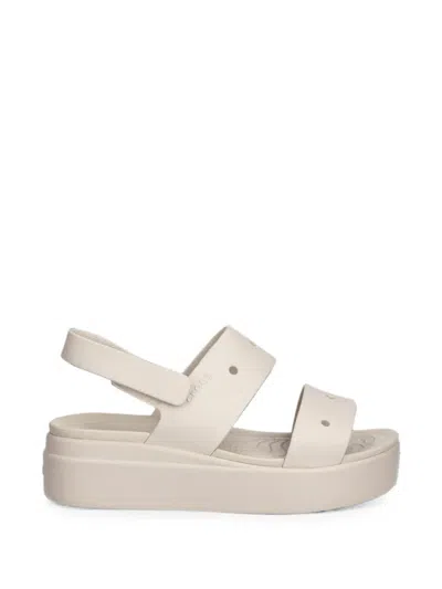 CROCS BROOKLYN 4U PLATFORM SANDALS