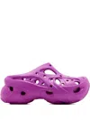 Crocs Perforierte Caged Clogs In Purple